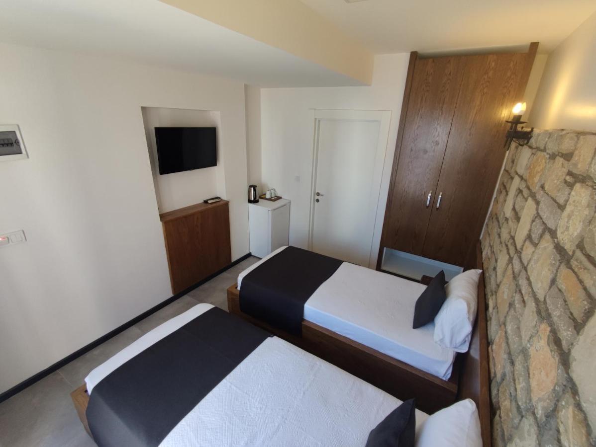 Wb Weekend Otel Αλικαρνασσός Εξωτερικό φωτογραφία