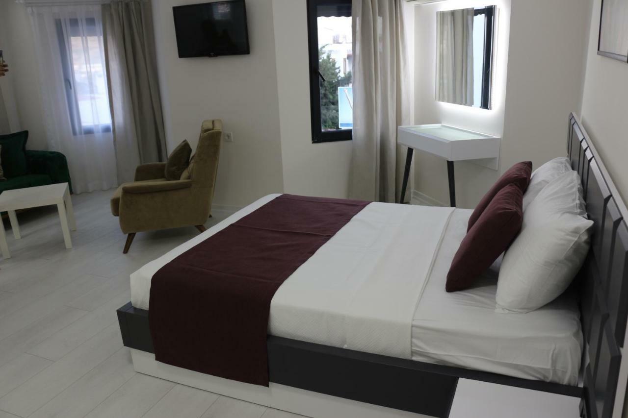 Wb Weekend Otel Αλικαρνασσός Εξωτερικό φωτογραφία